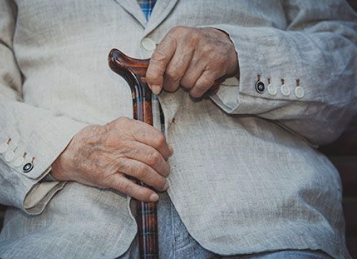 1678175996840897.png 老龄化.png