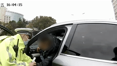 1679984194560355.gif 2.gif