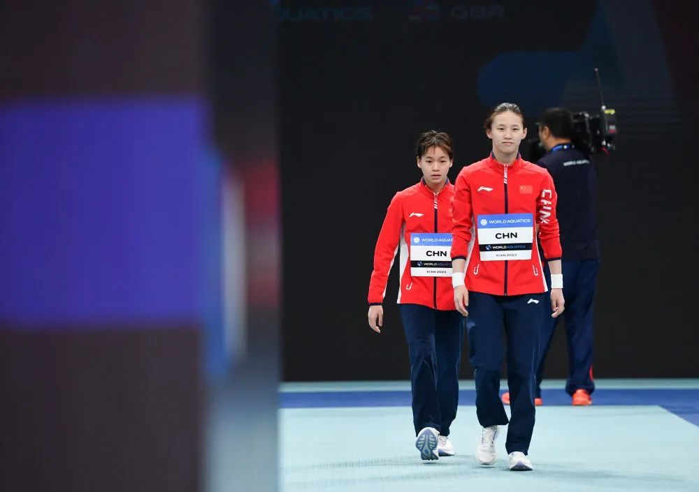 陈芋汐和全红婵:“神仙打架”,也需百炼成钢