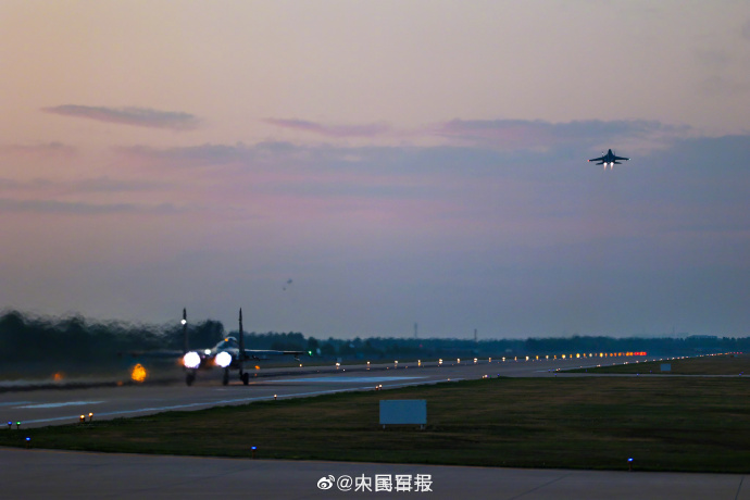 0033ImPzly1hfhkxgt5vvj64802tc4qs02.jpg?x-oss-process=style/w10