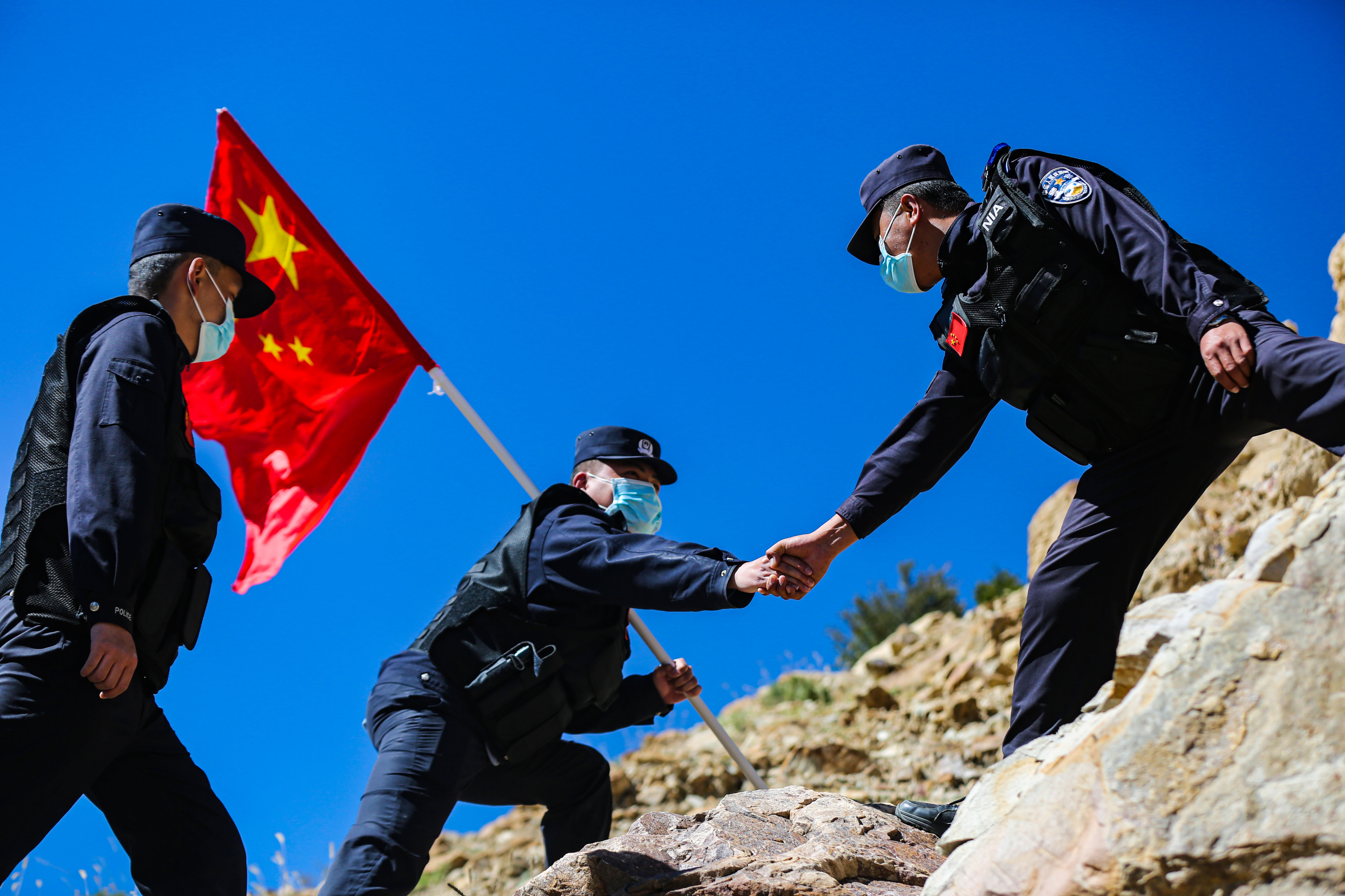 《守望相助》叶轶 摄-9.jpg