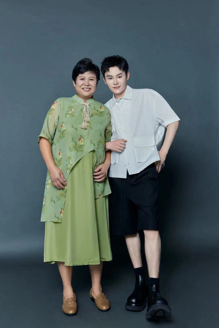 1689315462480688.jpg 1689227936958_64af92a032e8f5000153cc9a.jpg