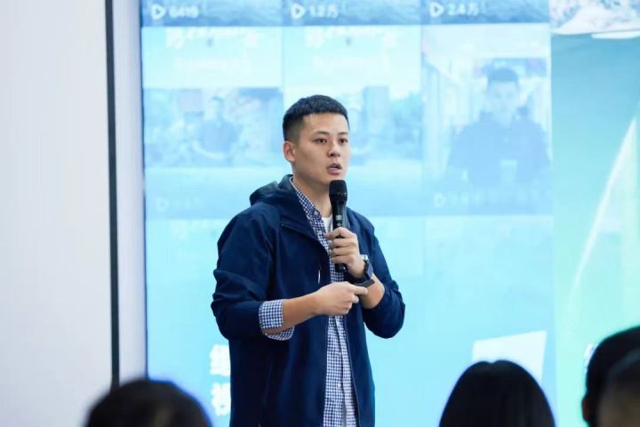 1689315520183046.jpg 1689227940640_64af92a432e8f5000153cca2.jpg