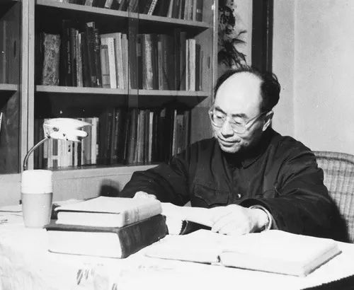 他的名字曾经绝密28年！我们永远不会忘记(图3)