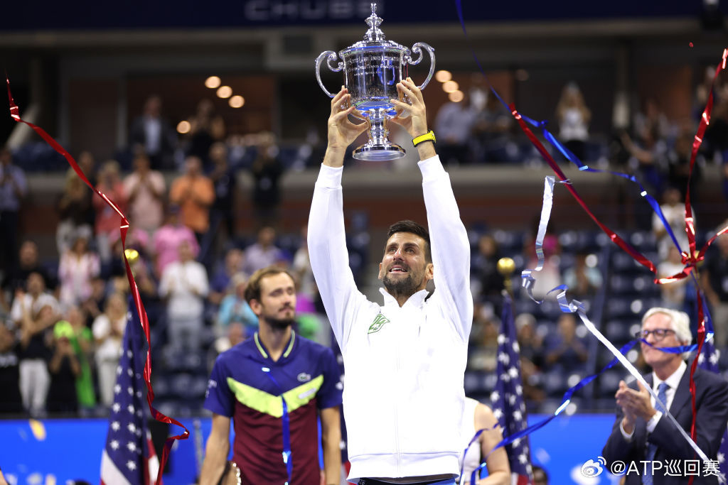 1694392941156505.jpg 632420dagy1hhsbvir15bj20sg0izn08.jpg