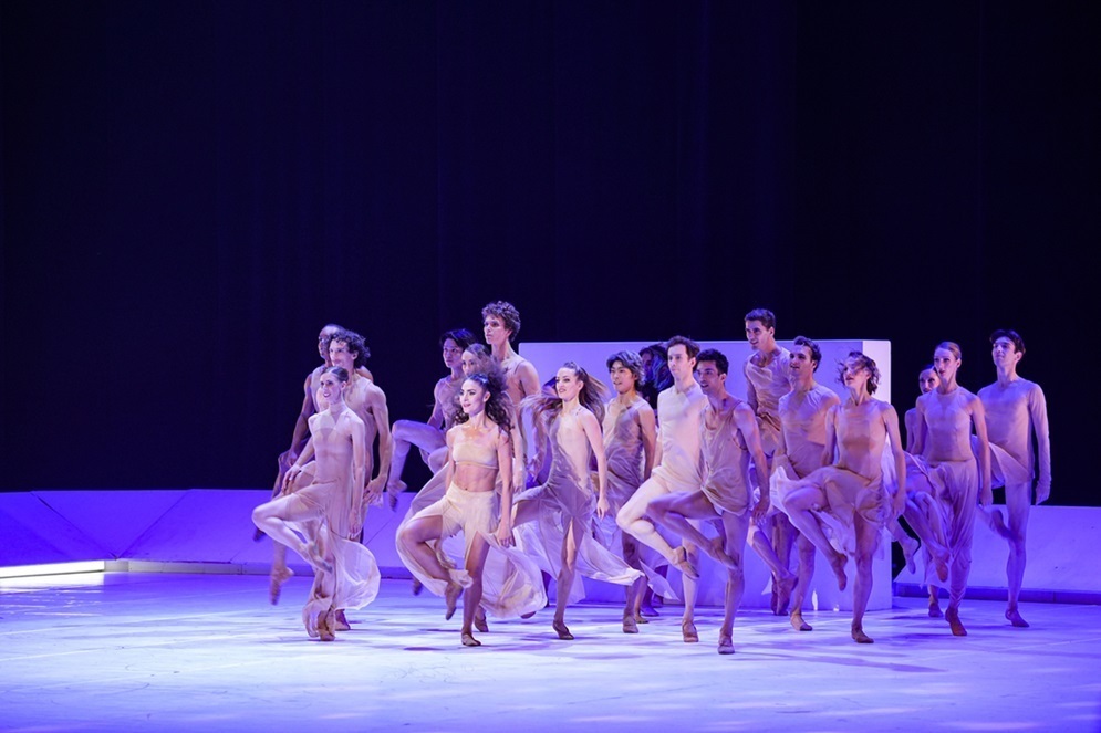 瑞士洛桑贝嘉芭蕾舞团 2023年10月19日 上海文化广场.jpg