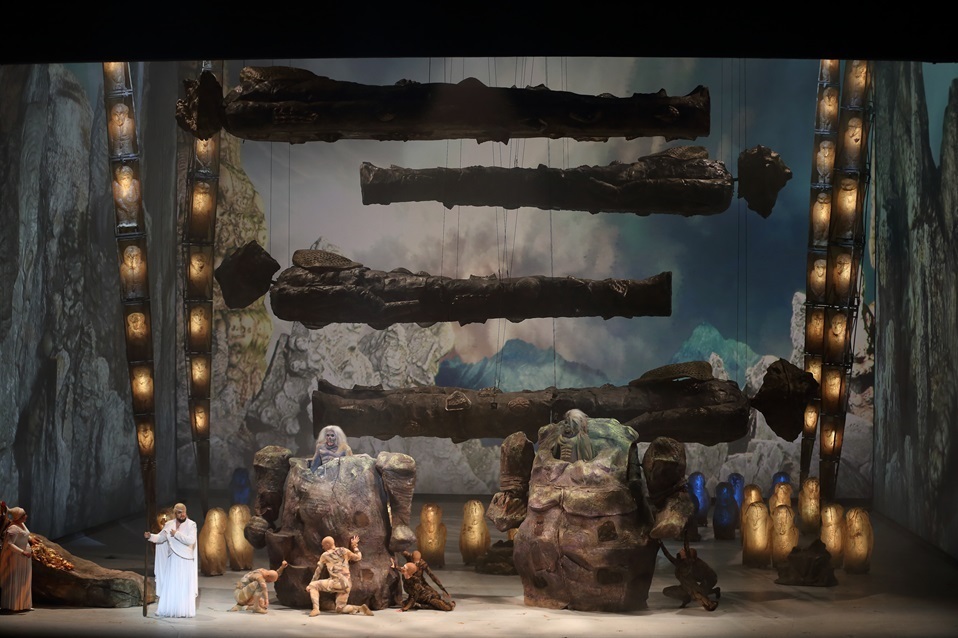 瓦莱里·捷杰耶夫与马林斯基剧院瓦格纳歌剧《尼伯龙根的指环》2023年10月16日 上海大剧院.jpg