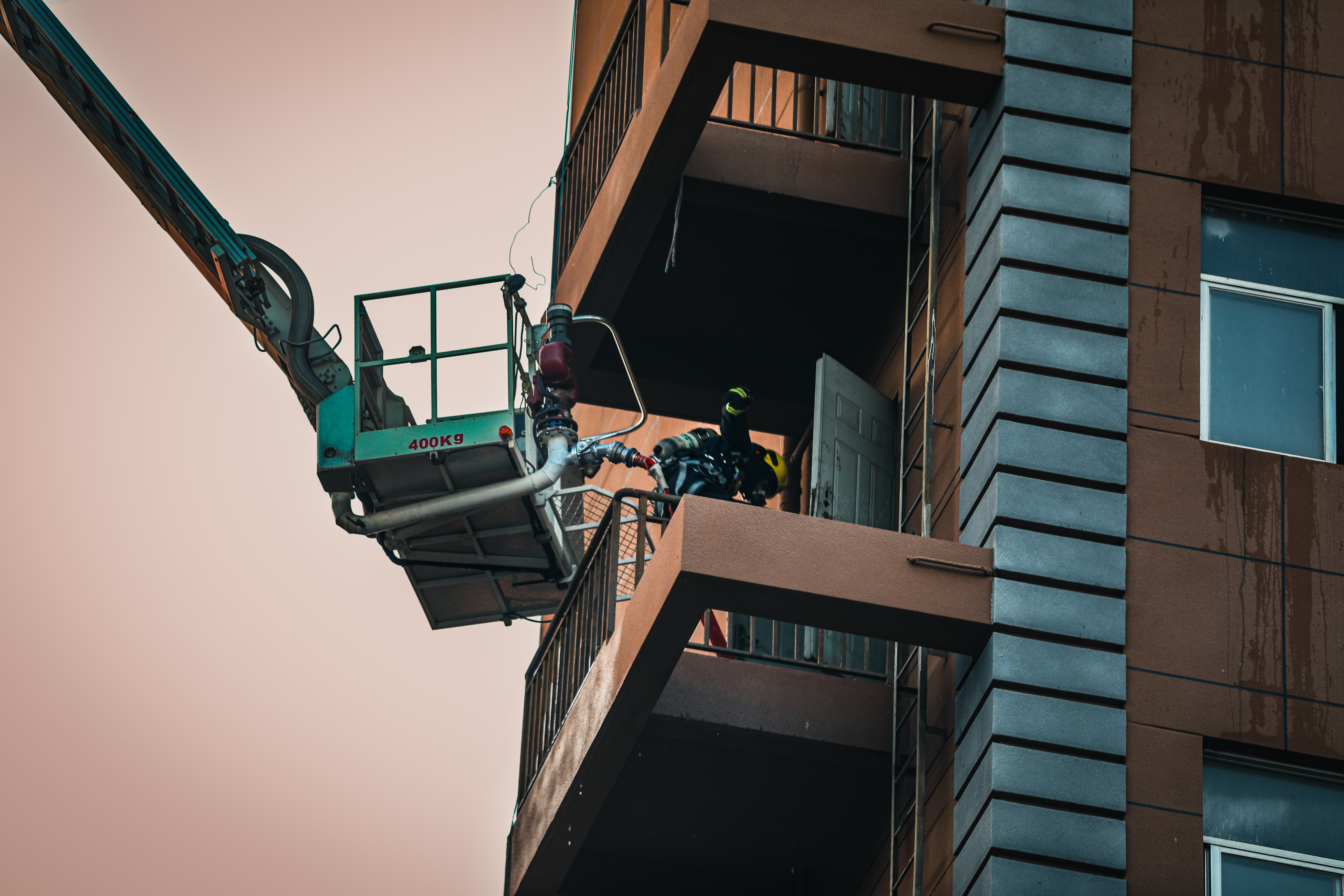 1700635623745454.jpg 【图4】“云岭利剑”比武现场。 许涛摄.jpg