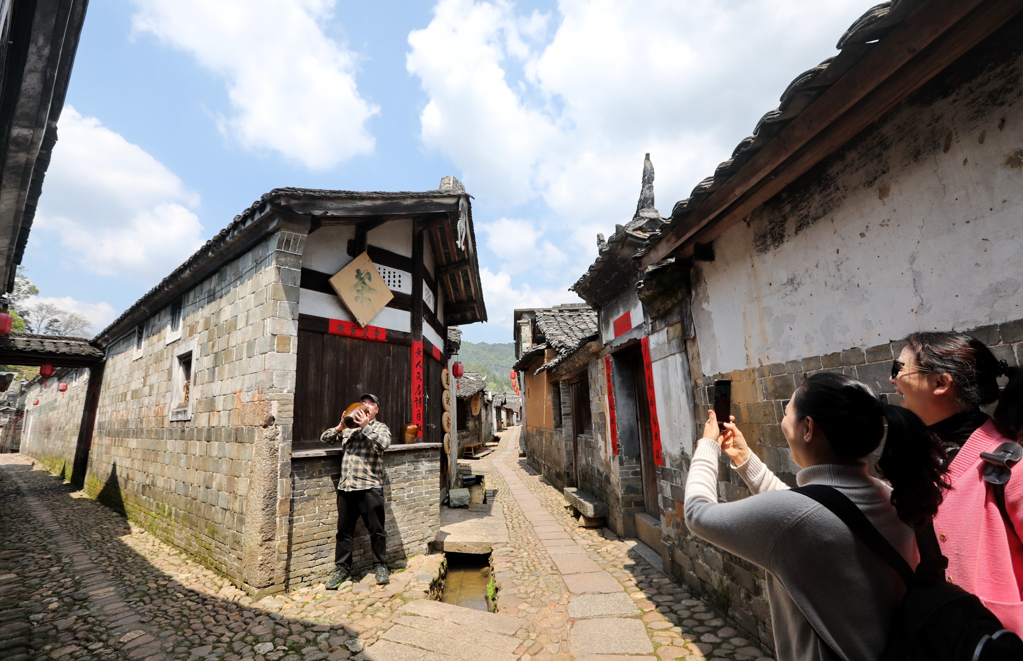 1700786681185038.jpg 04ea7a93514b8758ce09d3c9a3bcdb0.jpg