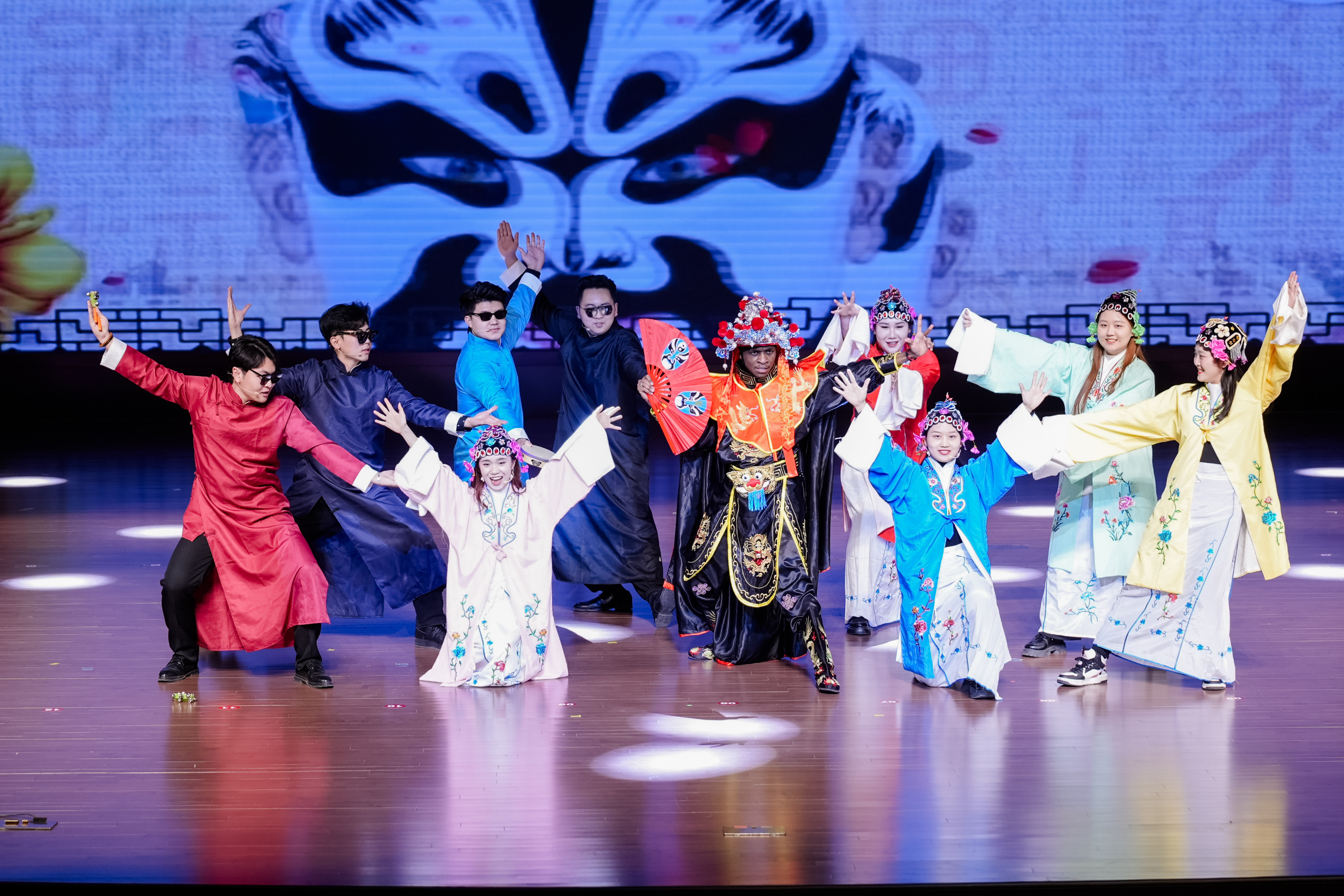 1704631570899162.jpg 3.jpg