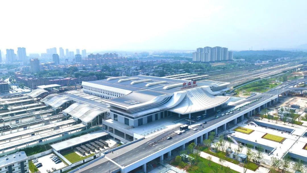 1705648962459791.jpeg 高铁15.jpeg