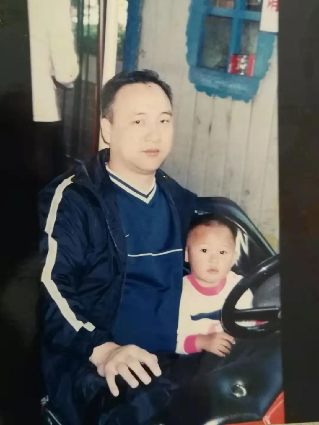 近视“治愈”承诺实为陷阱-经济参考网_ 新华社《经济参考报》官方网站, image size:1080x1440