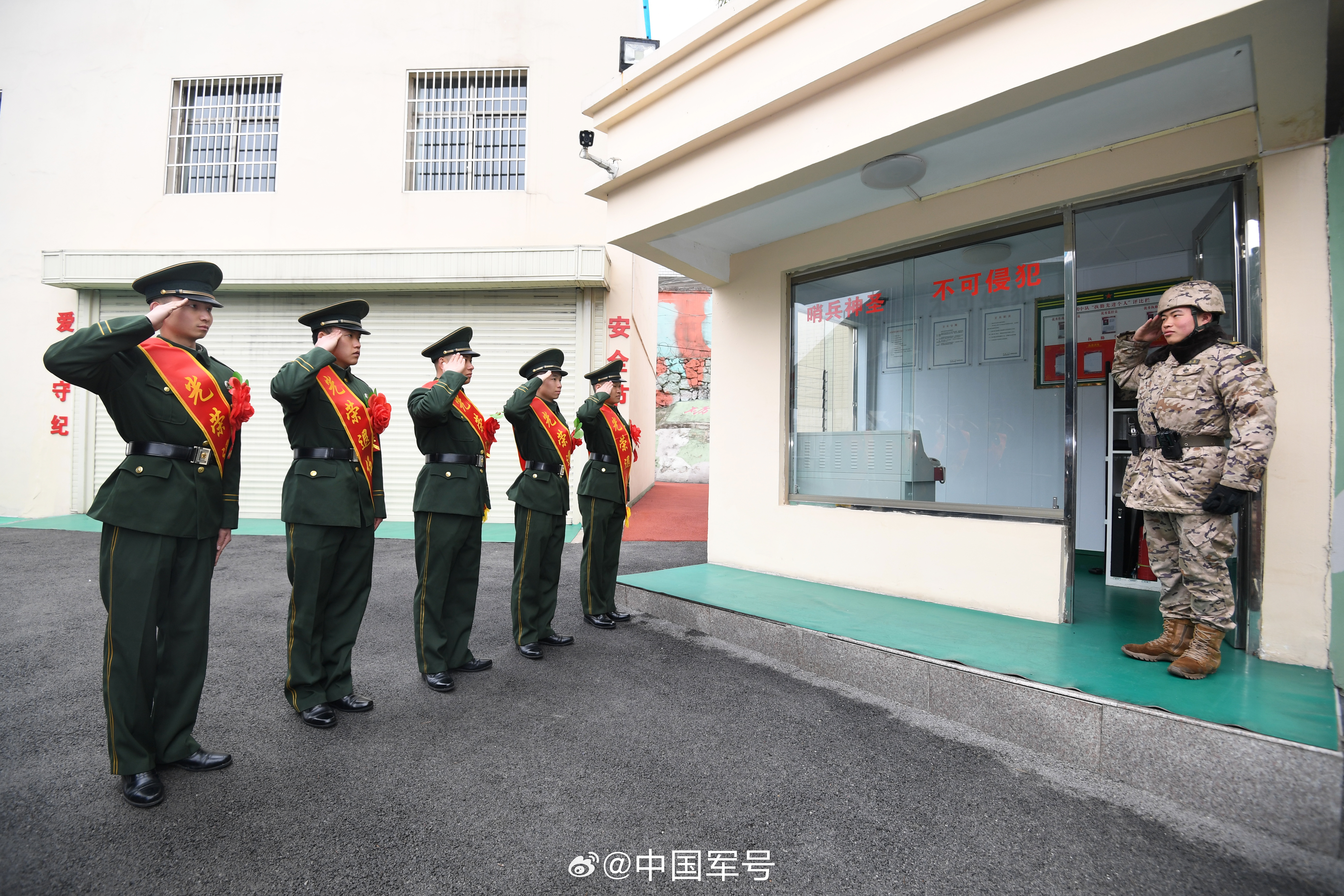 1709295082900898.jpg 008rKb6ply1hnbp1xc3hqj34ao2v44qu.jpg