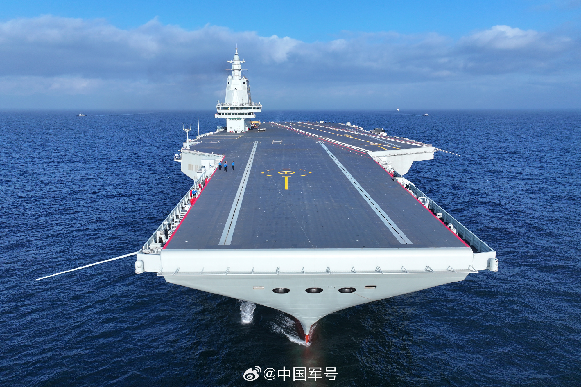 1715151293380929.jpg 15.jpg