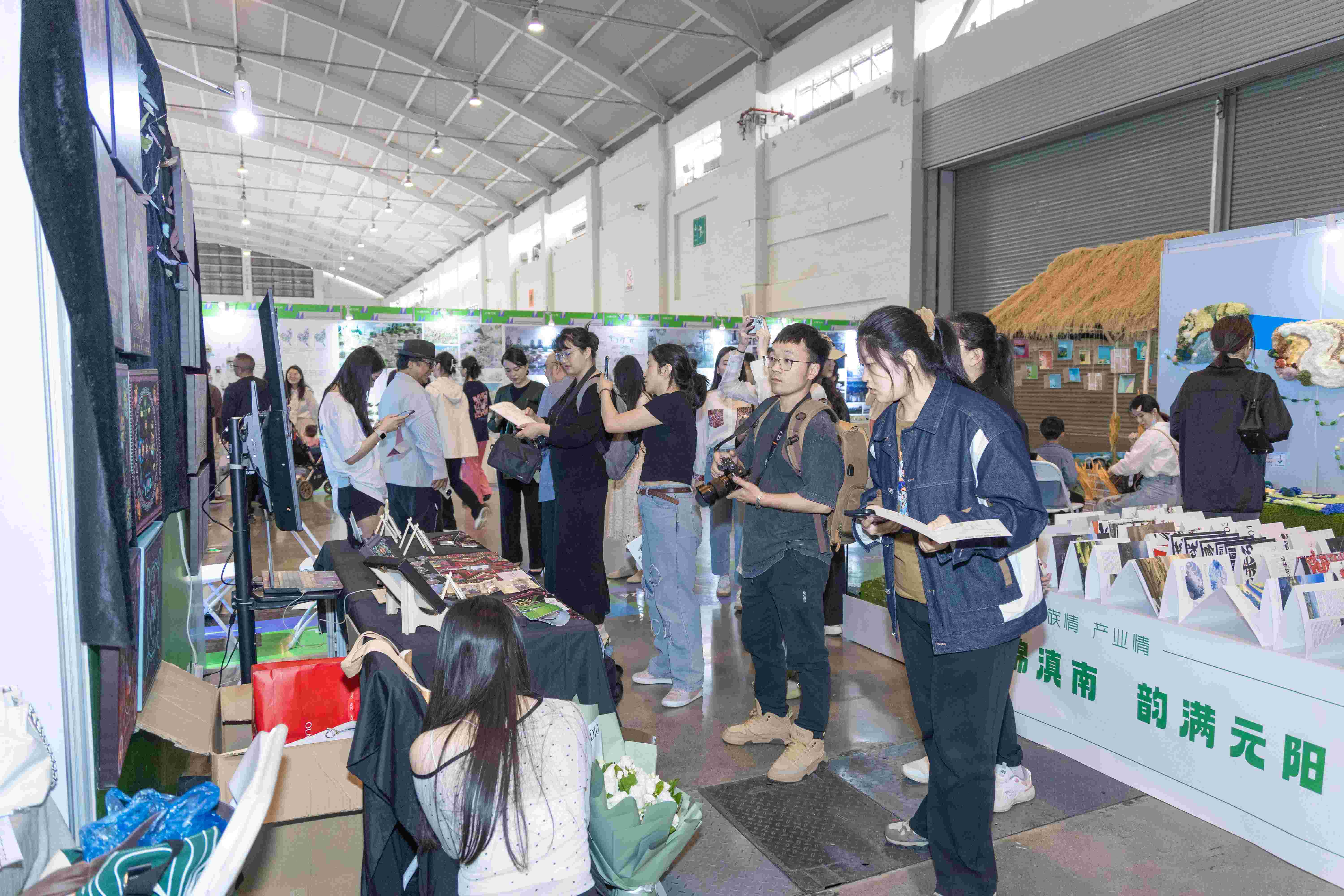 1716203235988095.jpg 6M6A0325.jpg