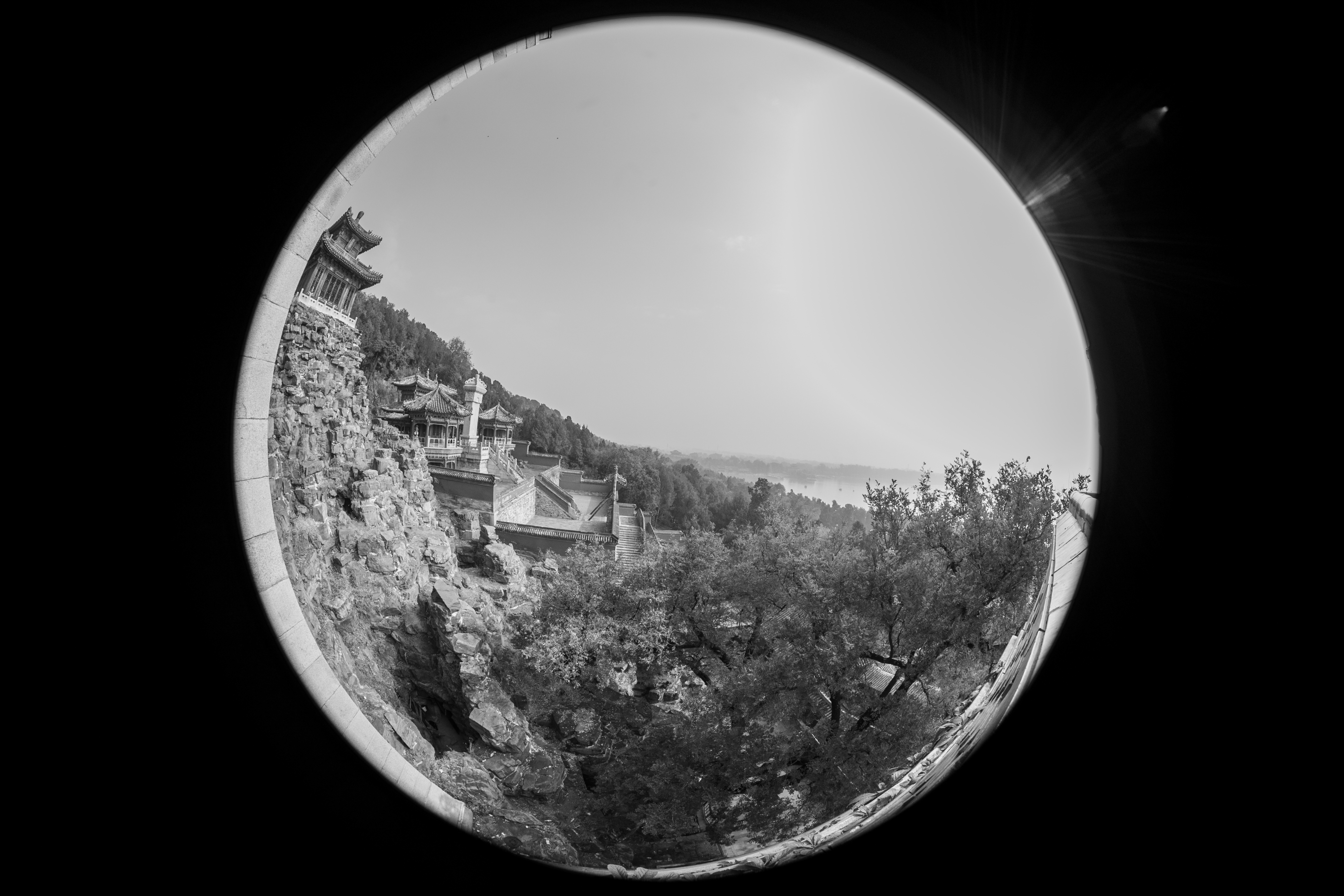 另类的构图鱼眼看古建