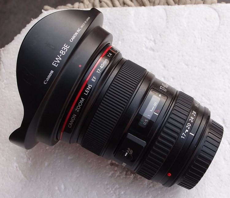 佳能的1740和1635镜头哪个更好