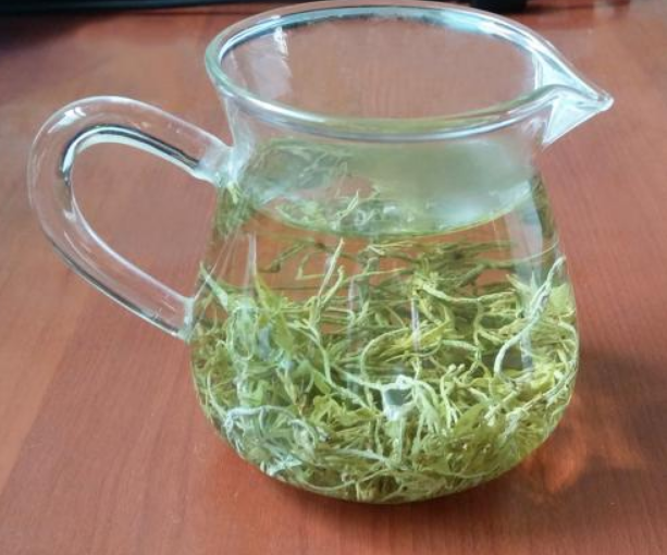 也会堆积的越来越多,对肝脏也是有很大的影响,平时不妨用莓茶泡水喝