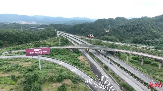 包茂滬昆高速公路互通成為懷化一道靚麗風景線