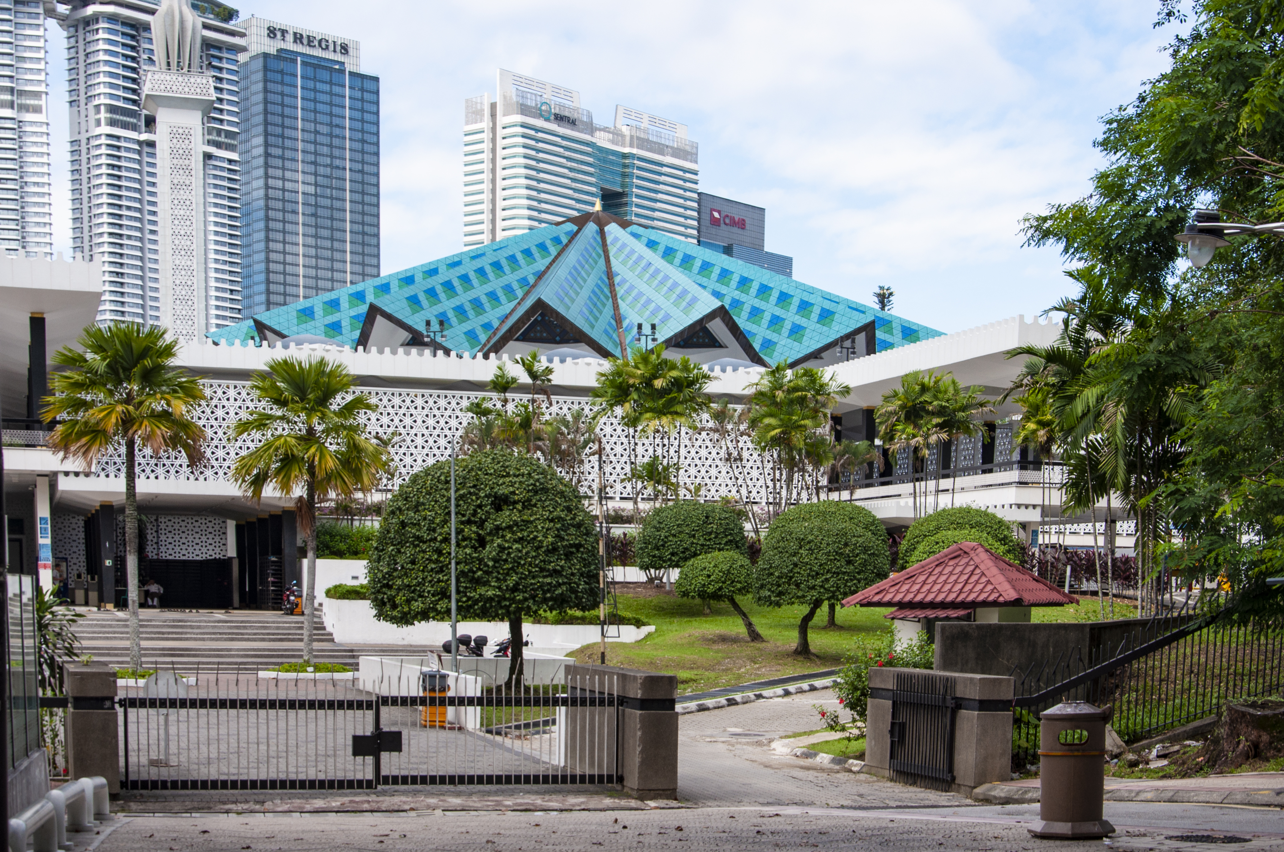 时尚的都市傲娇的骑兵吉隆坡城市观光揽胜