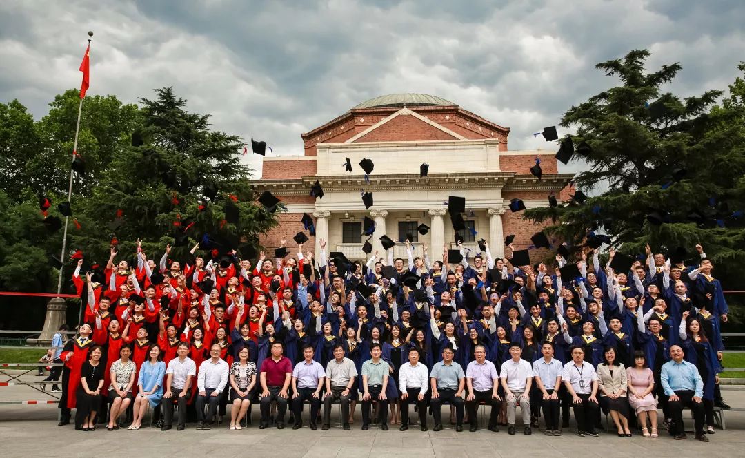 清華大學2019年研究生畢業典禮現場|又一個故事的起點