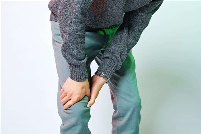 膝盖扭伤症状之一——膝盖乏力
