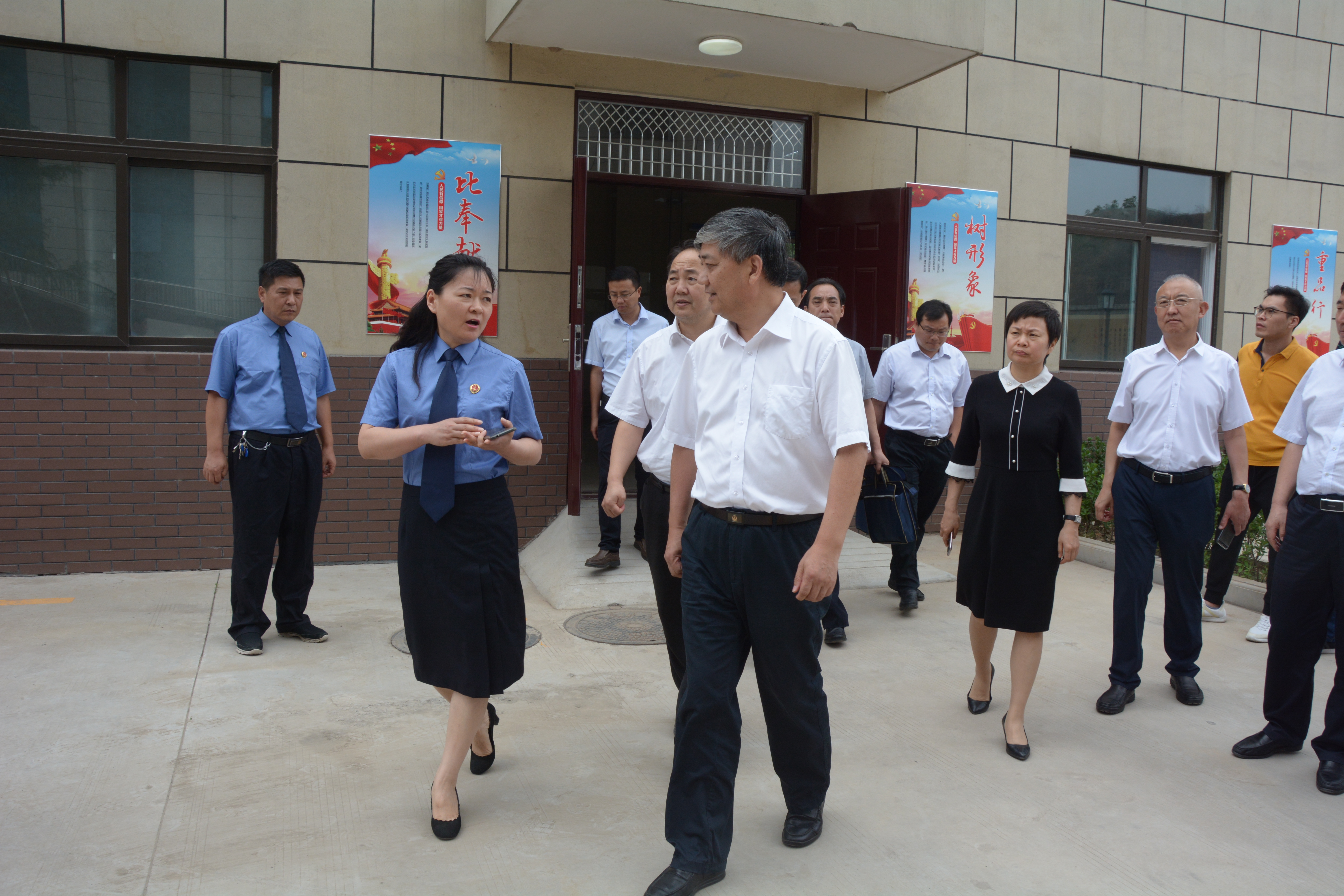 河南省委政法委政治部主任申涛带队到新乡市调研