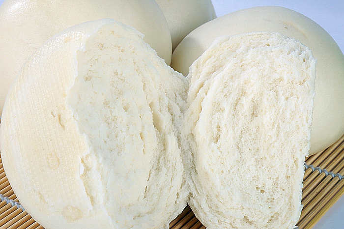 蒸馒头别再用酵母粉了用它发面馒头又软又香超好吃