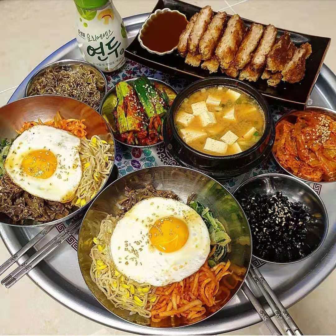 男子千辛万苦娶了个韩国媳妇她每天把饭菜做成这样