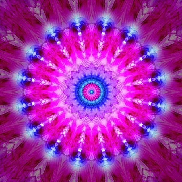 美轮美奂的万花筒视觉呈现