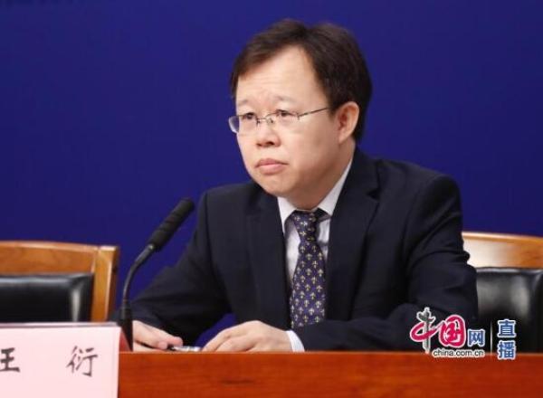 农业农村部计划财务司二级巡视员王衍回答记者提问.中国网 孙宇 摄