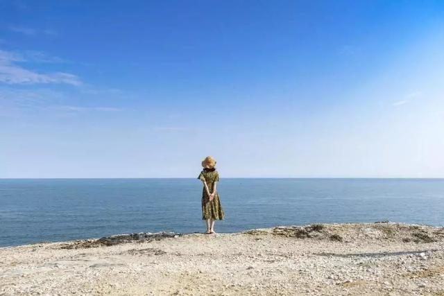 人到中年,会为爱情流下三滴眼泪