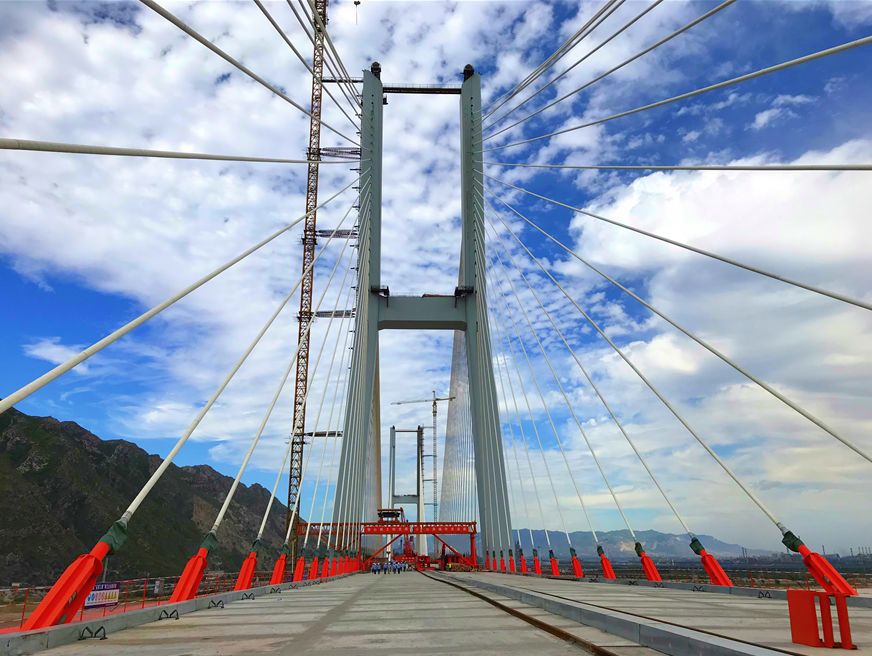 禹门口黄河大桥晋陕两侧边跨全部合龙预计下月大桥主桥全线贯通