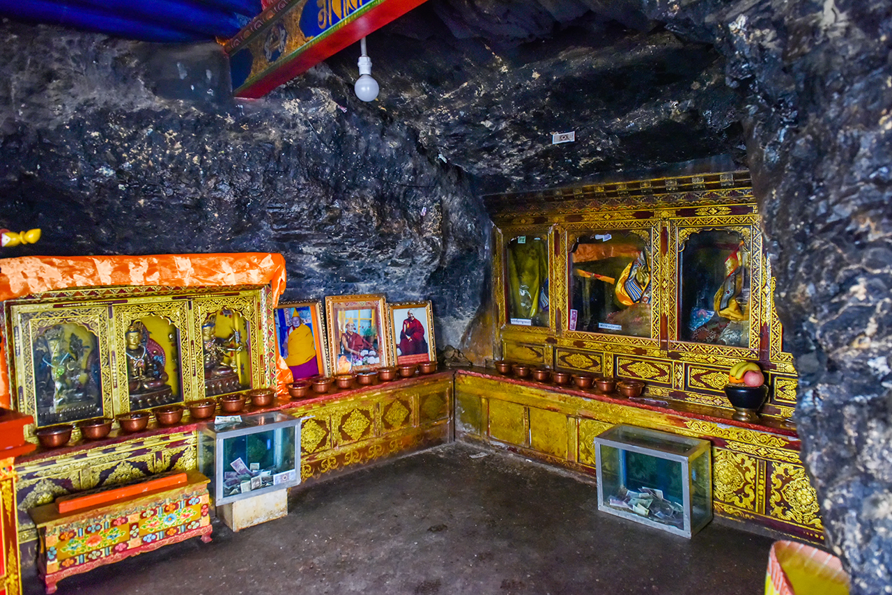 西藏灵地扎叶巴,这座举世闻名的神庙起源竟是因为爱情