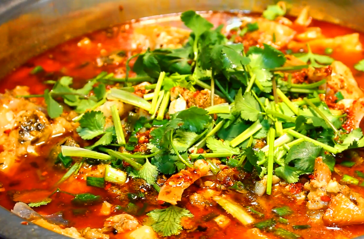 大厨教你做重庆江湖菜麻辣豆腐鱼入口满嘴鲜香麻辣收藏了