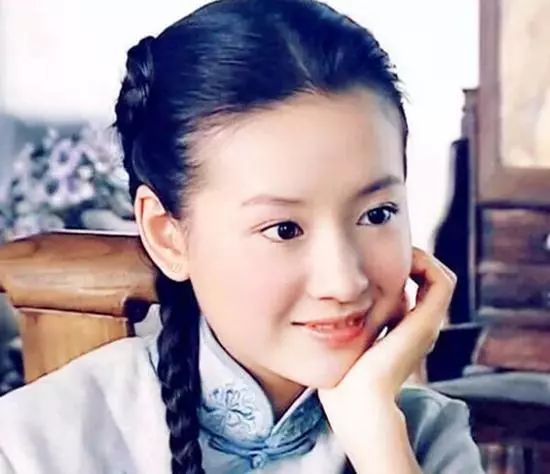 最美民国女学生造型?除了董洁,还有谁?
