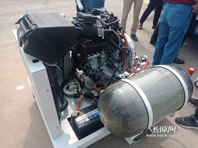 氢燃料发动机汽车中国万里行石家庄站展示发布活动启动