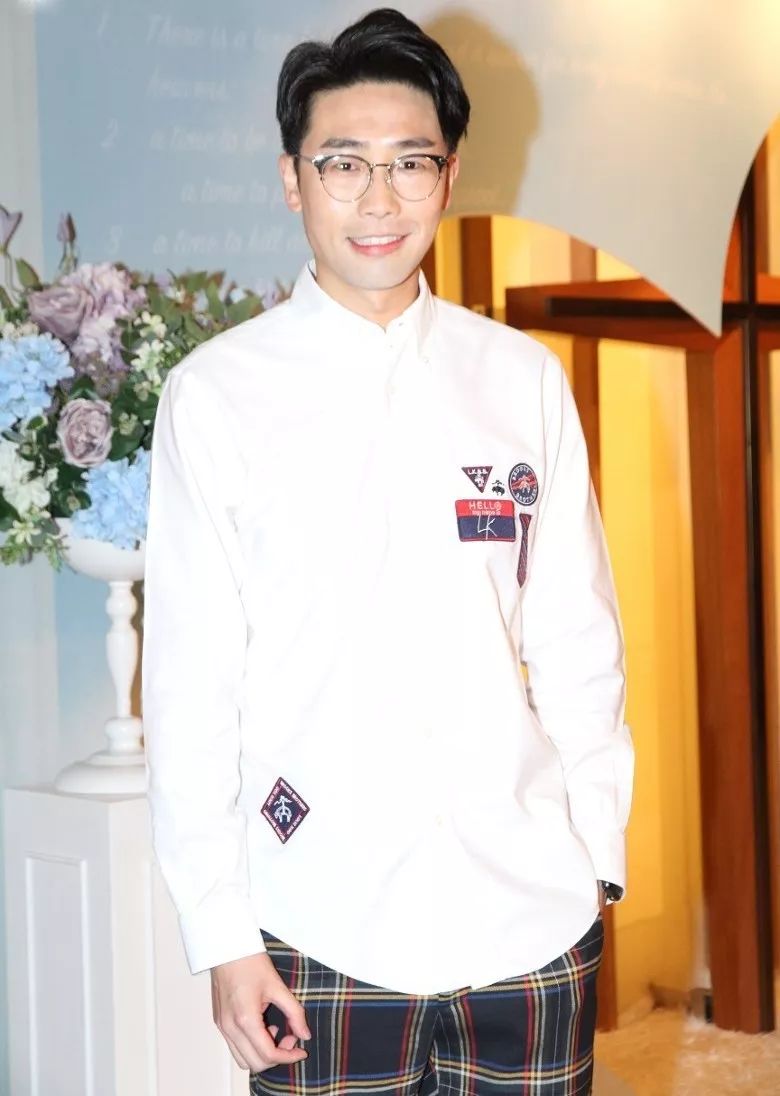 tvb名嘴主持直言:2020年的年份挺好_人民号