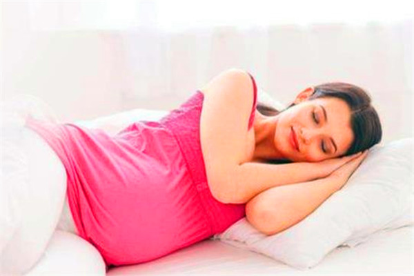 孕中期,这三种原因导致准妈妈睡不着,恭喜你胎儿很健康