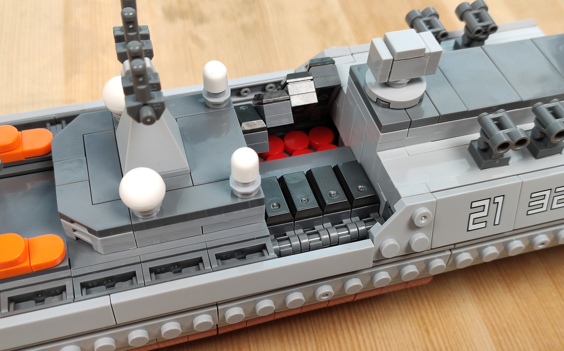 用积木还原中国海军的骄傲星堡积木052d型驱逐舰图文评测