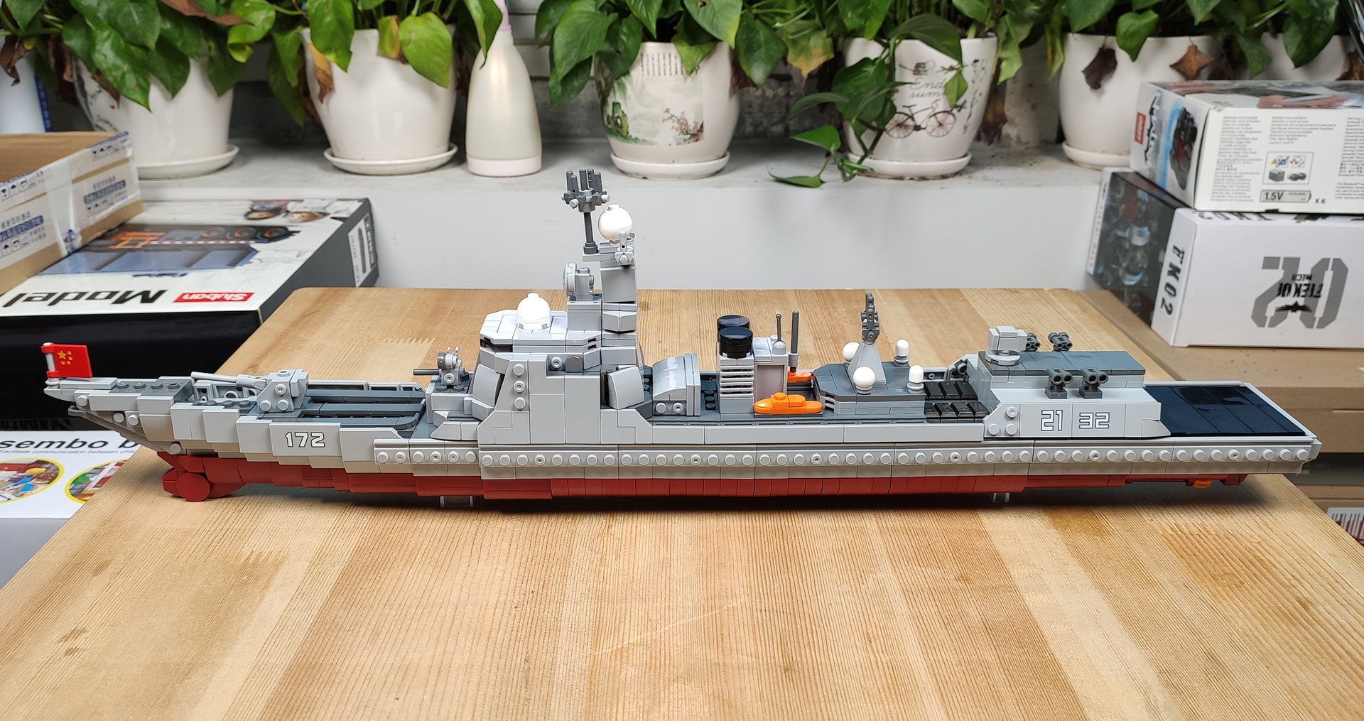 用积木还原中国海军的骄傲星堡积木052d型驱逐舰图文评测