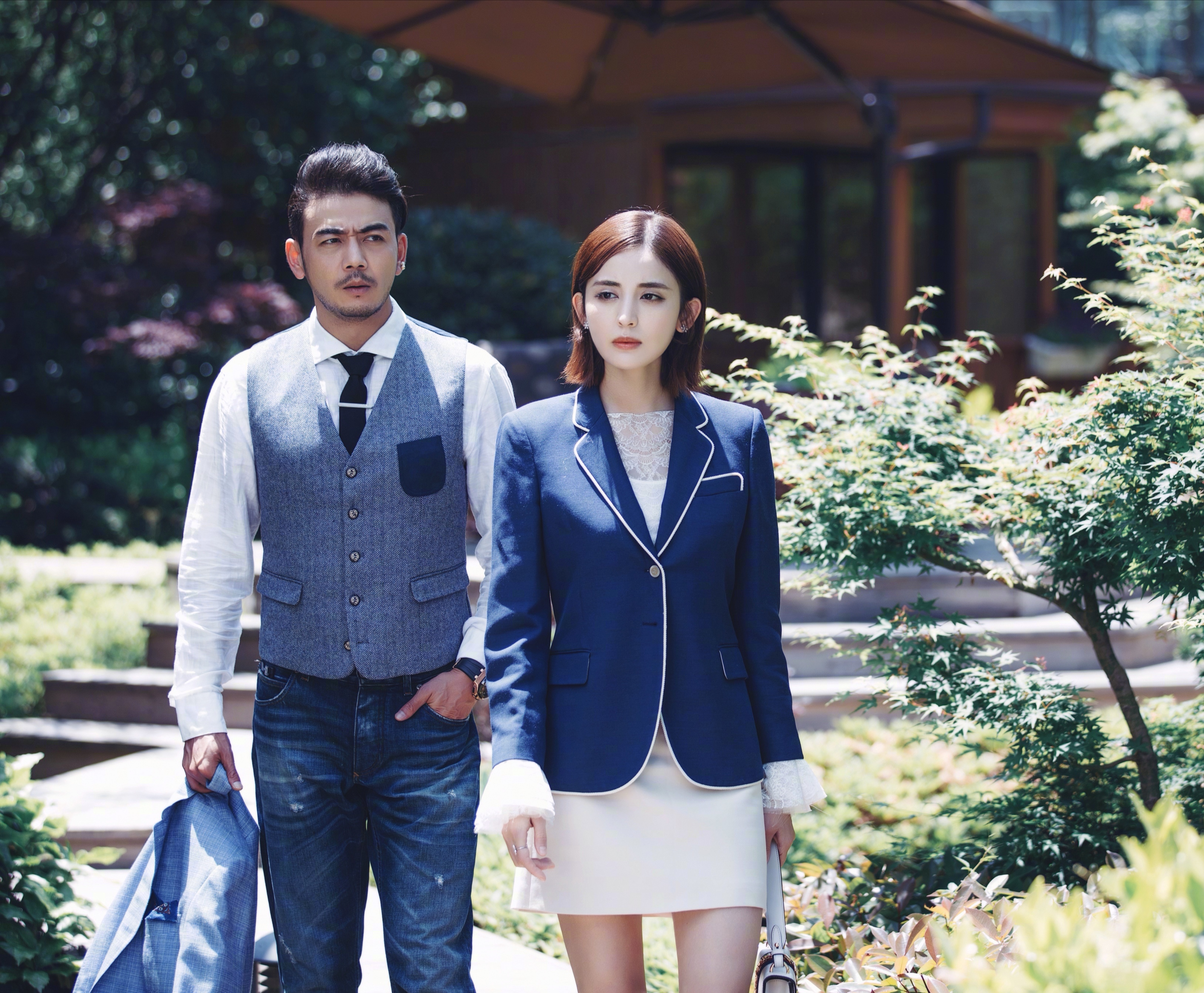 娜扎归还世界给你美爆衬衫配短发职场打扮看完只想问链接