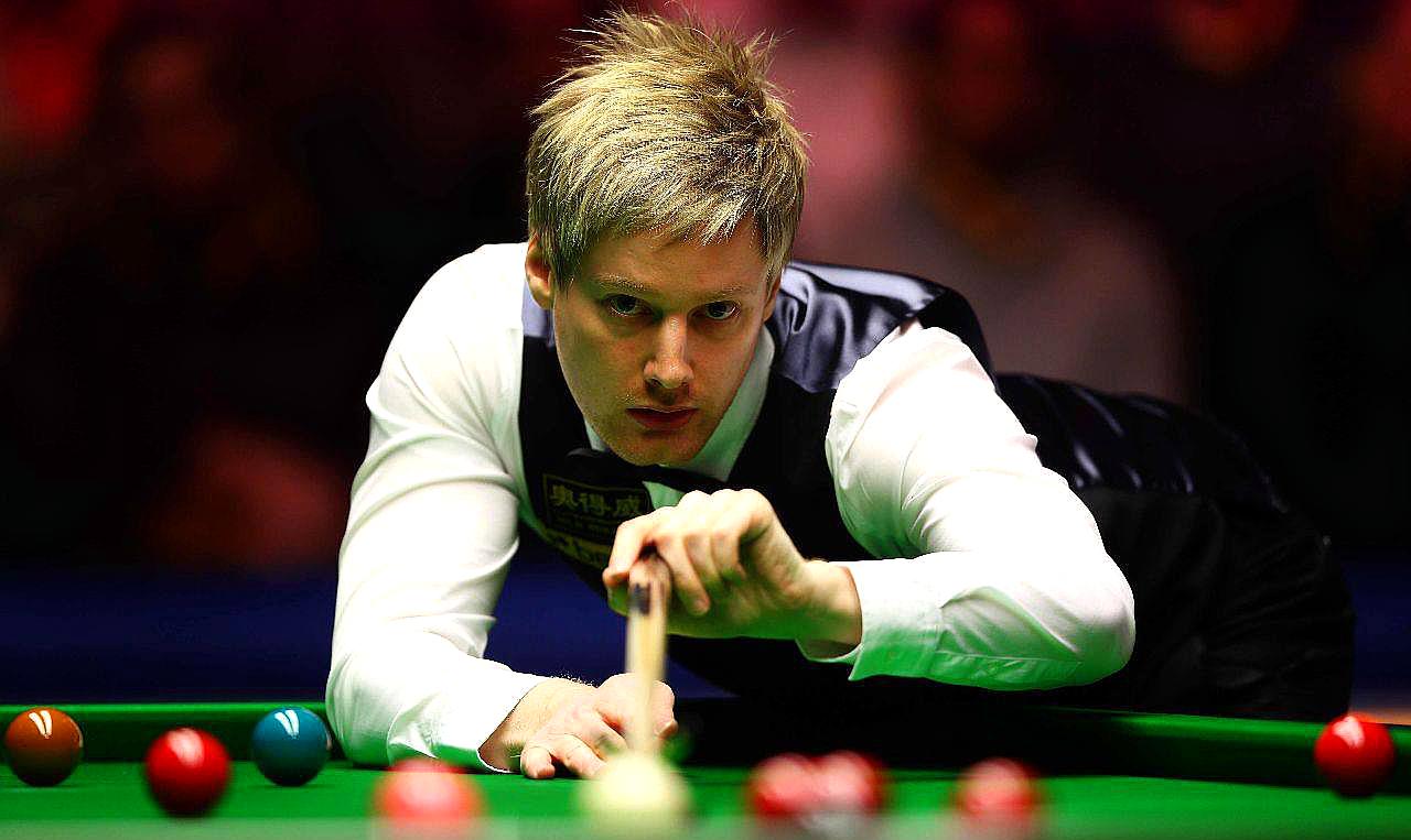 斯诺克里加大师赛正赛的高手不多,但是依然有以下4大看点: 罗伯逊上个