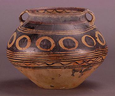 螺旋纹彩陶双耳瓮(wèng)