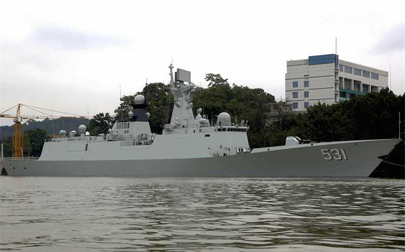 中国海军装备数量最多的护卫舰满载4000余吨可抗12级风