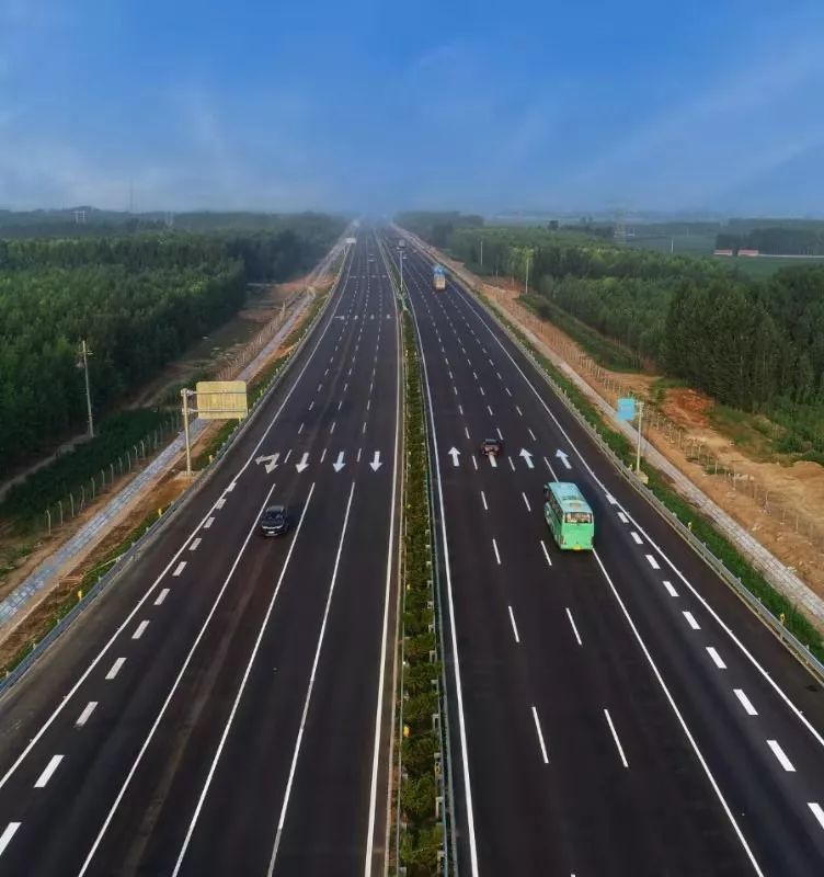 济青高速今天正式通车分车型限速你知道吗