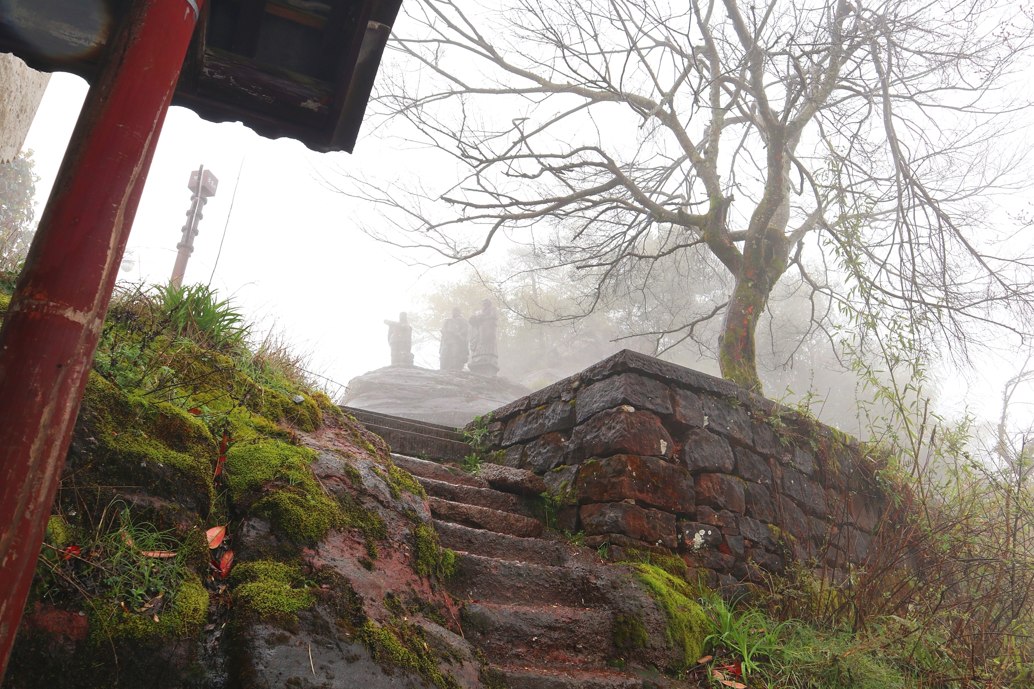 皖南的这座道教名山方腊曾在此安营扎寨义军巧计退敌兵