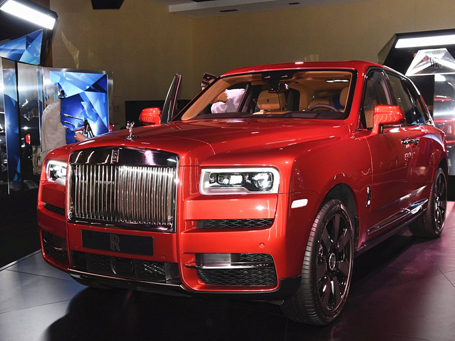 购置税50多万,保险10几万,贵到没有对手,劳斯莱斯suv你见过吗