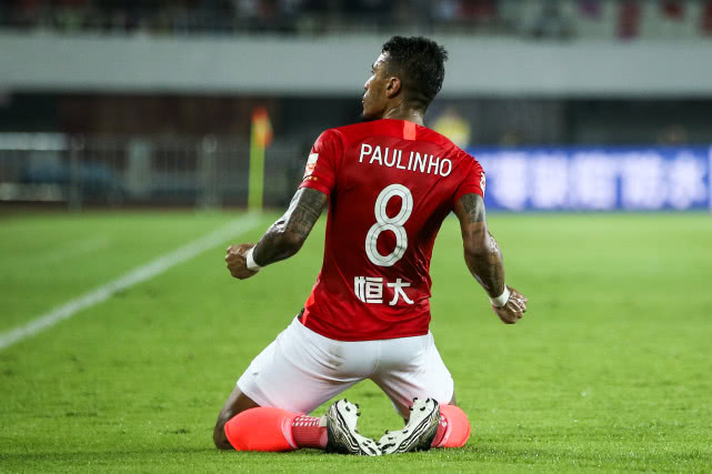 保利尼奥状态火爆 恒大一小将进攻中很关键