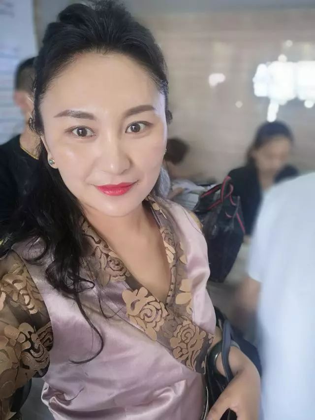 媒体报道|西藏"洛珠"创始人次仁卓嘎:民族的才是世界的(图)